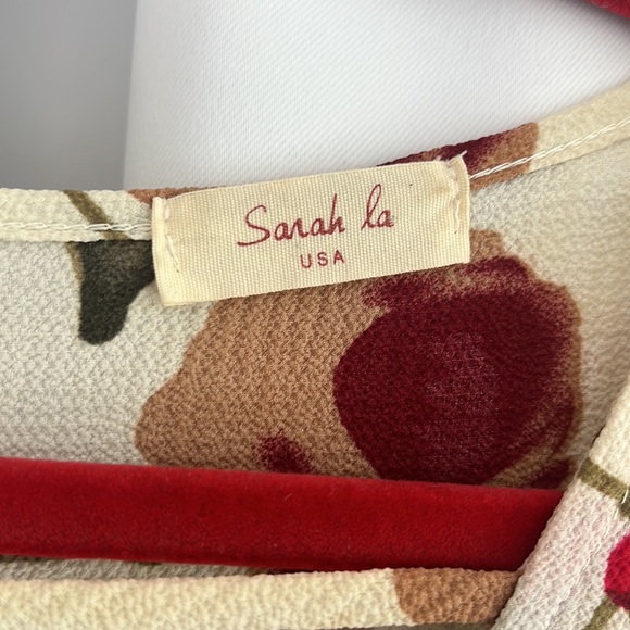 Floral Romper - Picture 9 of 15